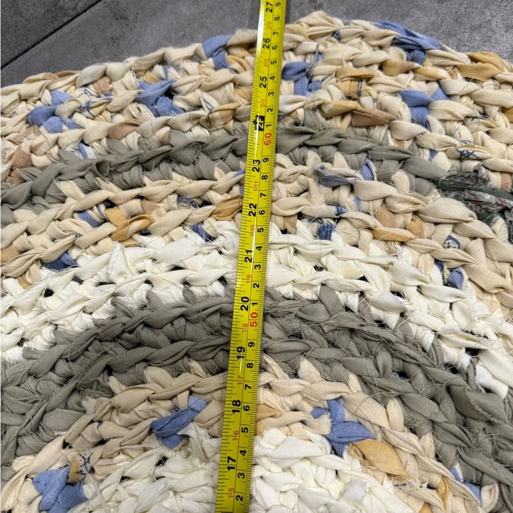 Handmade crocheted rug bathroom kitchen mat round 26”